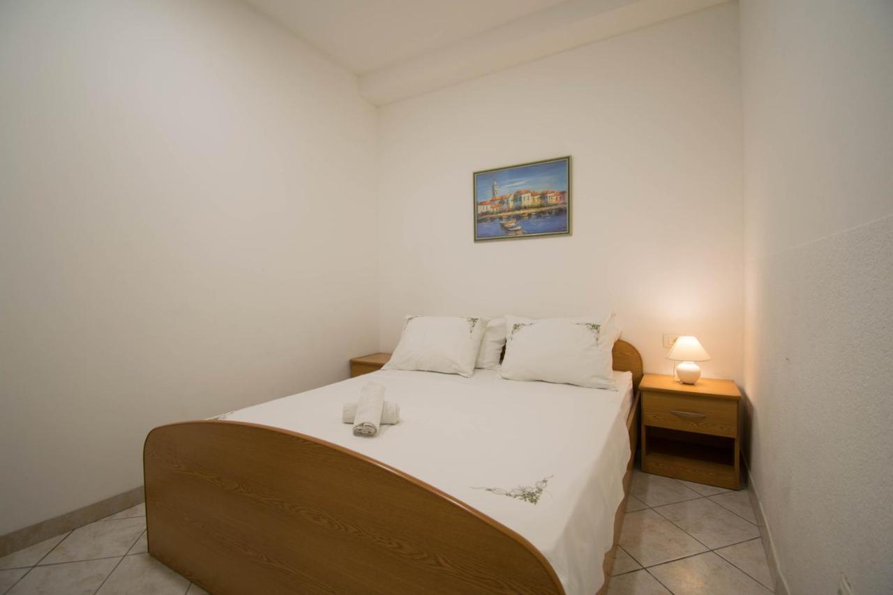 Apartments Manuela - Башка-Вода Екстер'єр фото