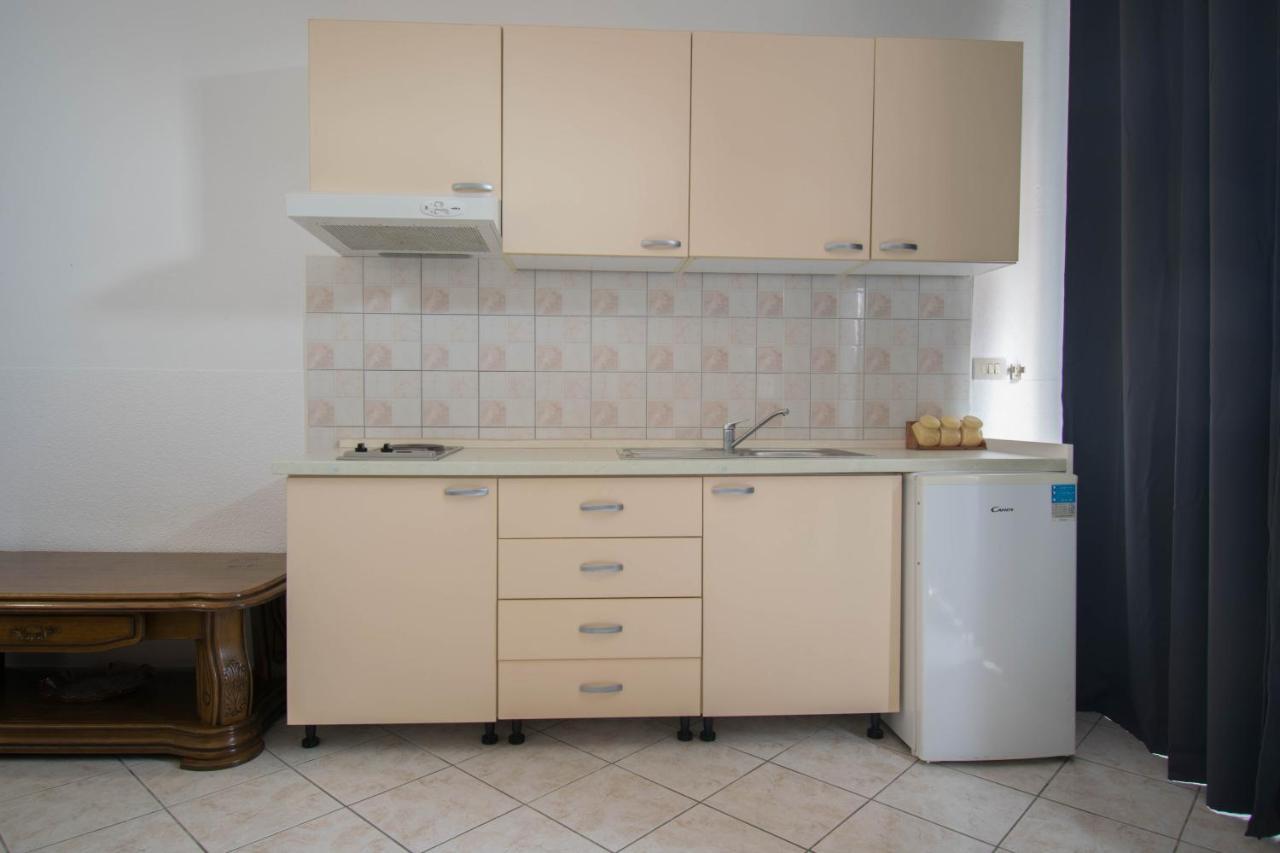 Apartments Manuela - Башка-Вода Екстер'єр фото